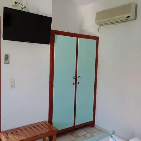Katerina Apartments Kokkari Exterior photo